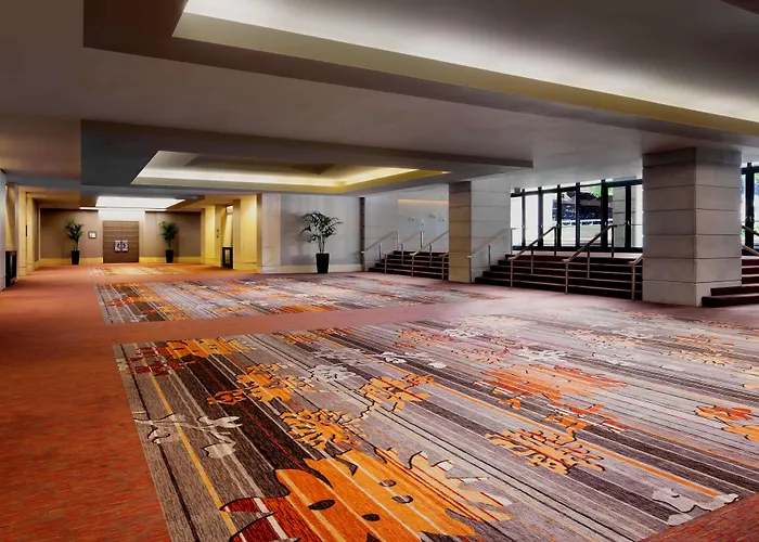 The Westin River North Hotel 4*