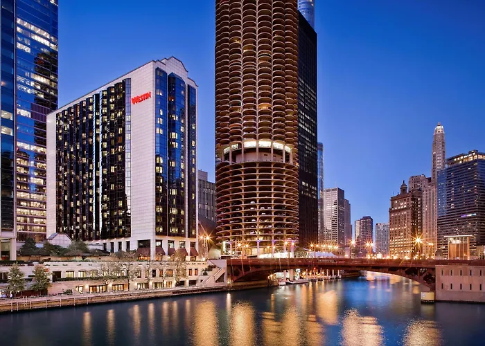 Hotel The Westin River North 4*