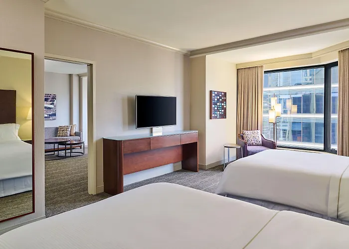 The Westin River North Hotel 4*